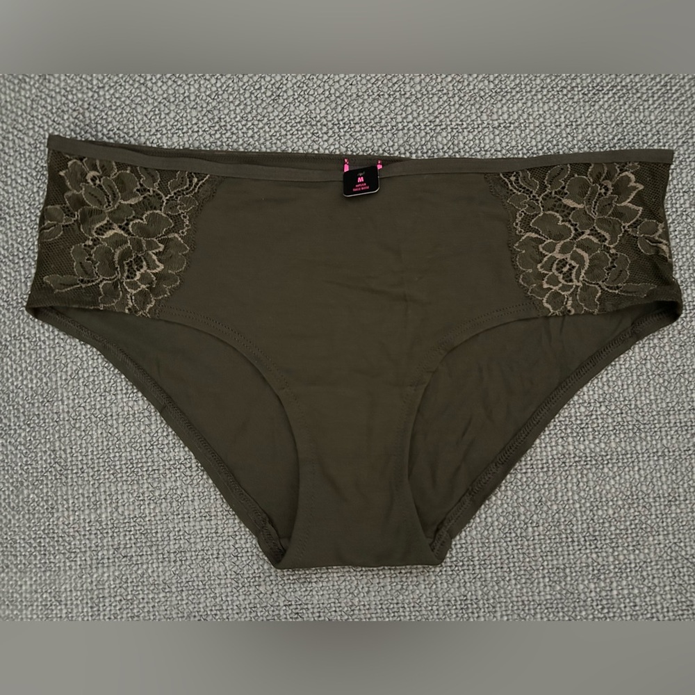 BNWT - La Senza Hipster Undie